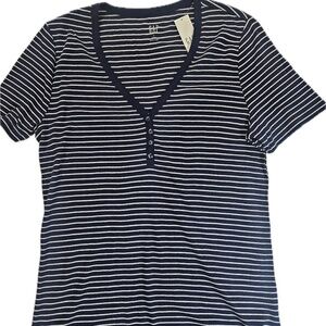 GAP Henley T-Shirt Women’s Large Blue White Stripe Classic Button Casual Top NEW